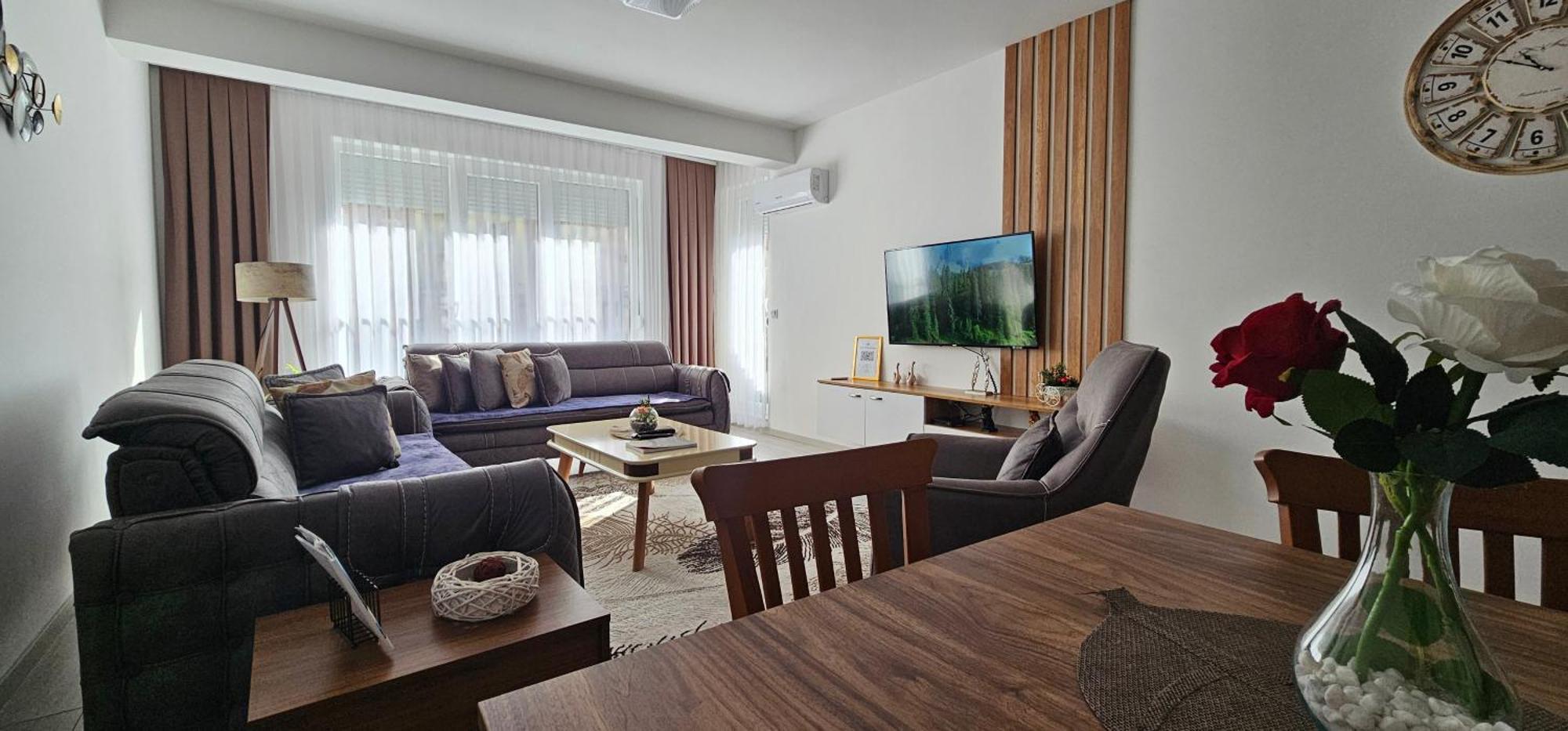 Value Living Apartment แฟริซาย ภายนอก รูปภาพ
