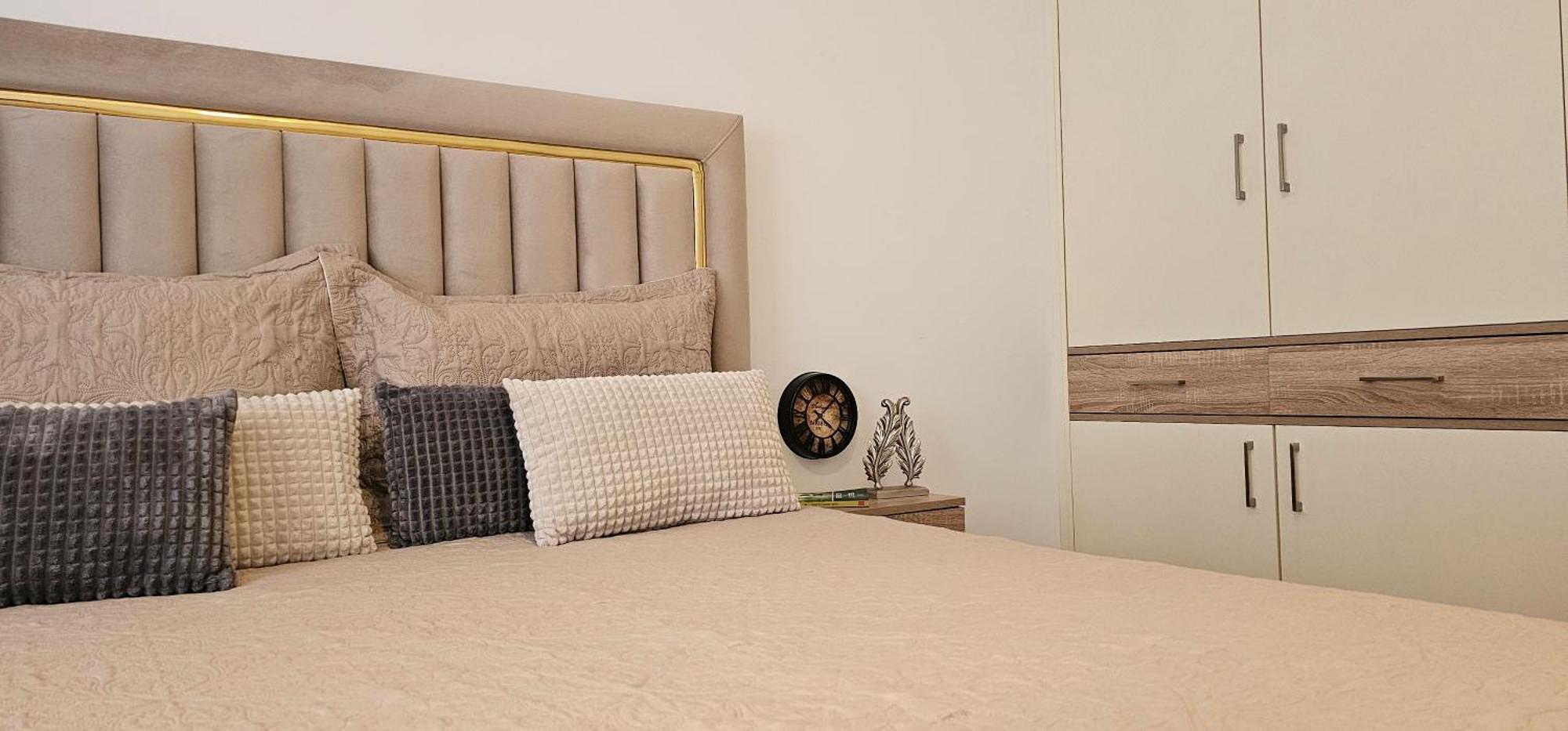 Value Living Apartment แฟริซาย ภายนอก รูปภาพ