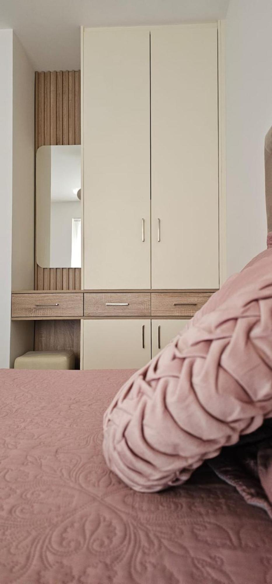 Value Living Apartment แฟริซาย ภายนอก รูปภาพ