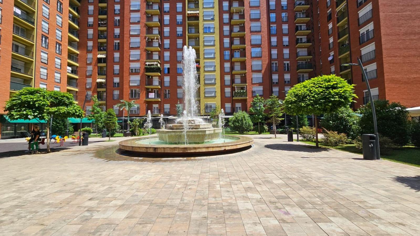 Value Living Apartment แฟริซาย ภายนอก รูปภาพ