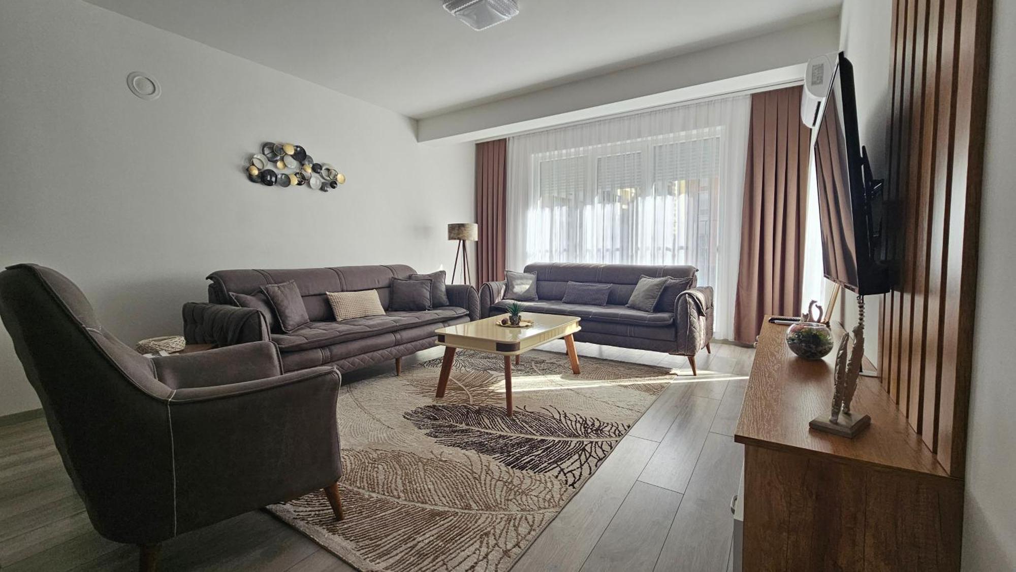 Value Living Apartment แฟริซาย ภายนอก รูปภาพ