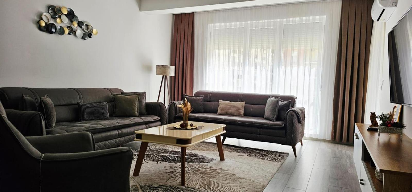 Value Living Apartment แฟริซาย ภายนอก รูปภาพ